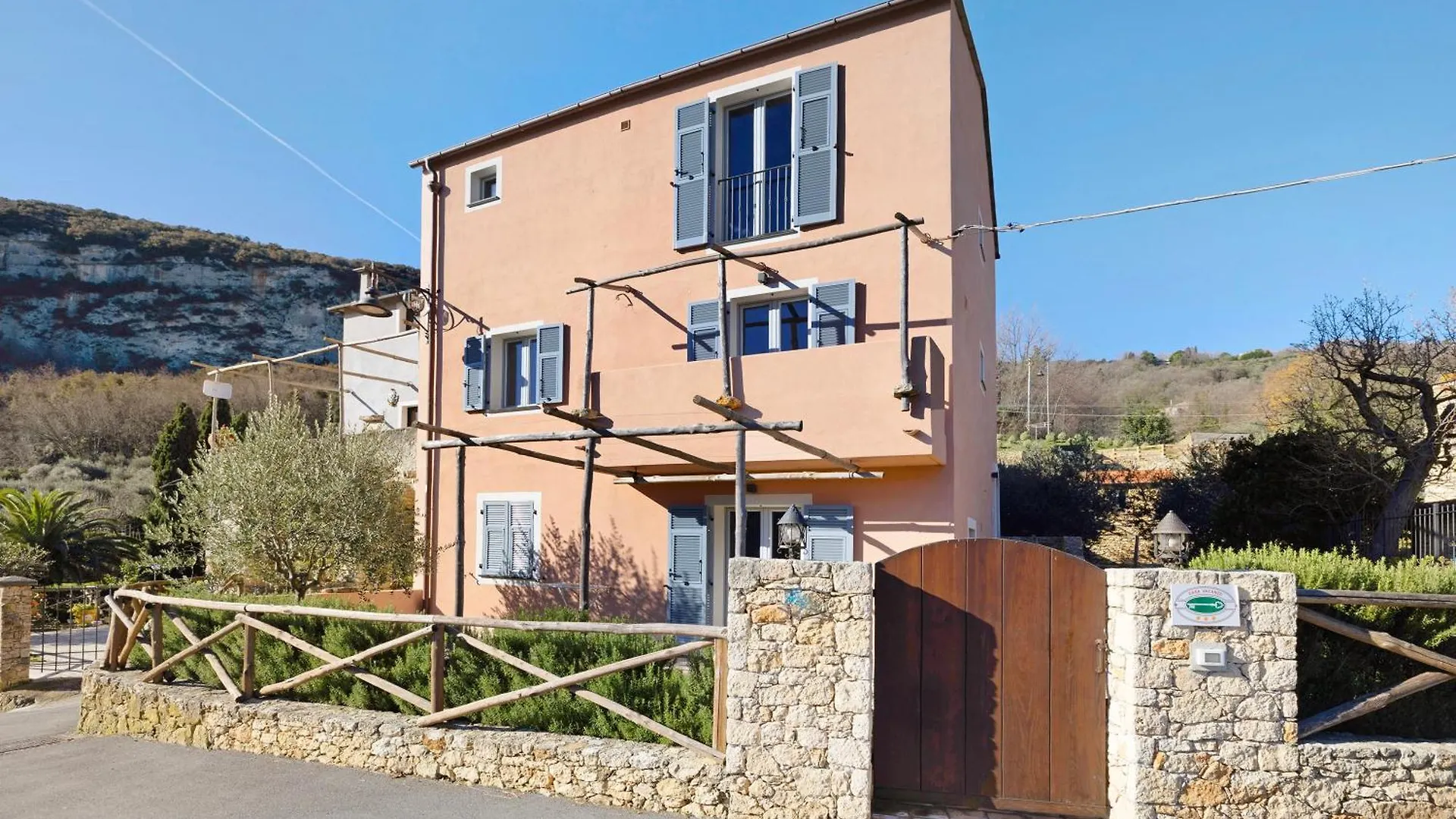 Casa Virginia - Corbezzolo Διαμέρισμα Orco Feglino
